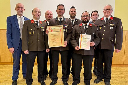 Für seine 20-jährige Tätigkeit als Verwalter wird Christian Hipp zum Ehrenverwalter ernannt. Daniel Hörndl wird vom HFM zum LM befördert.