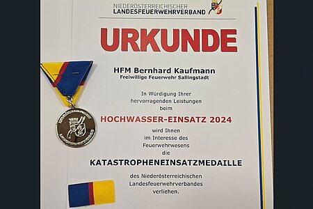 Urkunde für die Verleihung der Katastropheneinsatzmedaille für den Hochwassereinsatz 2024